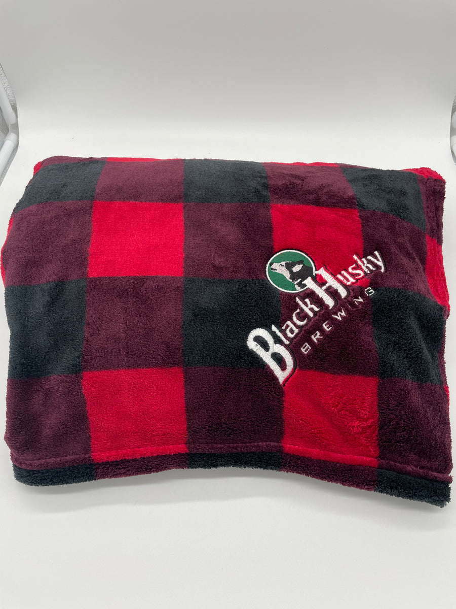 Red and discount black fleece blanket